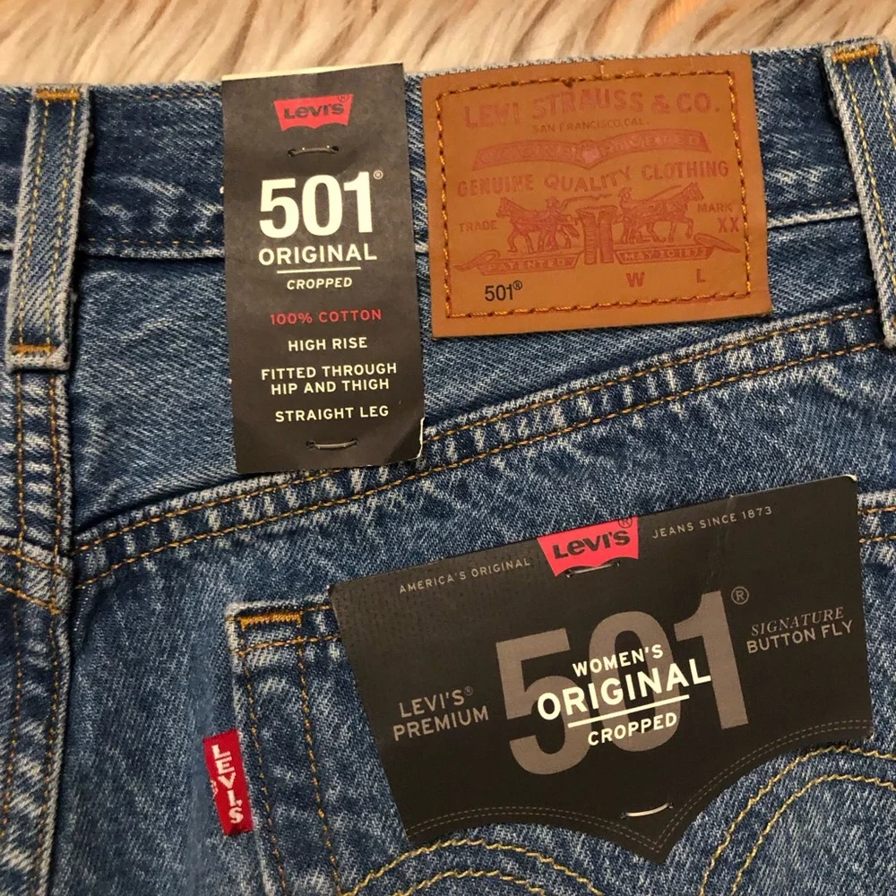 Levi’s 501 Original High Rise Straight Leg Cropped Blue Denim Premium Jeans 26